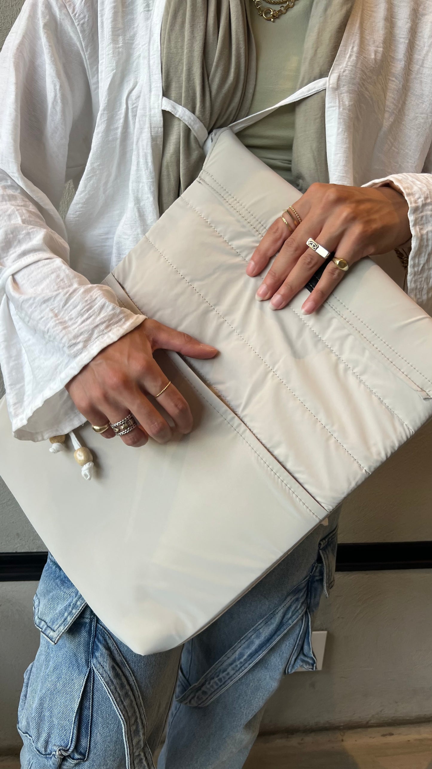 Laptop sleeve - cream