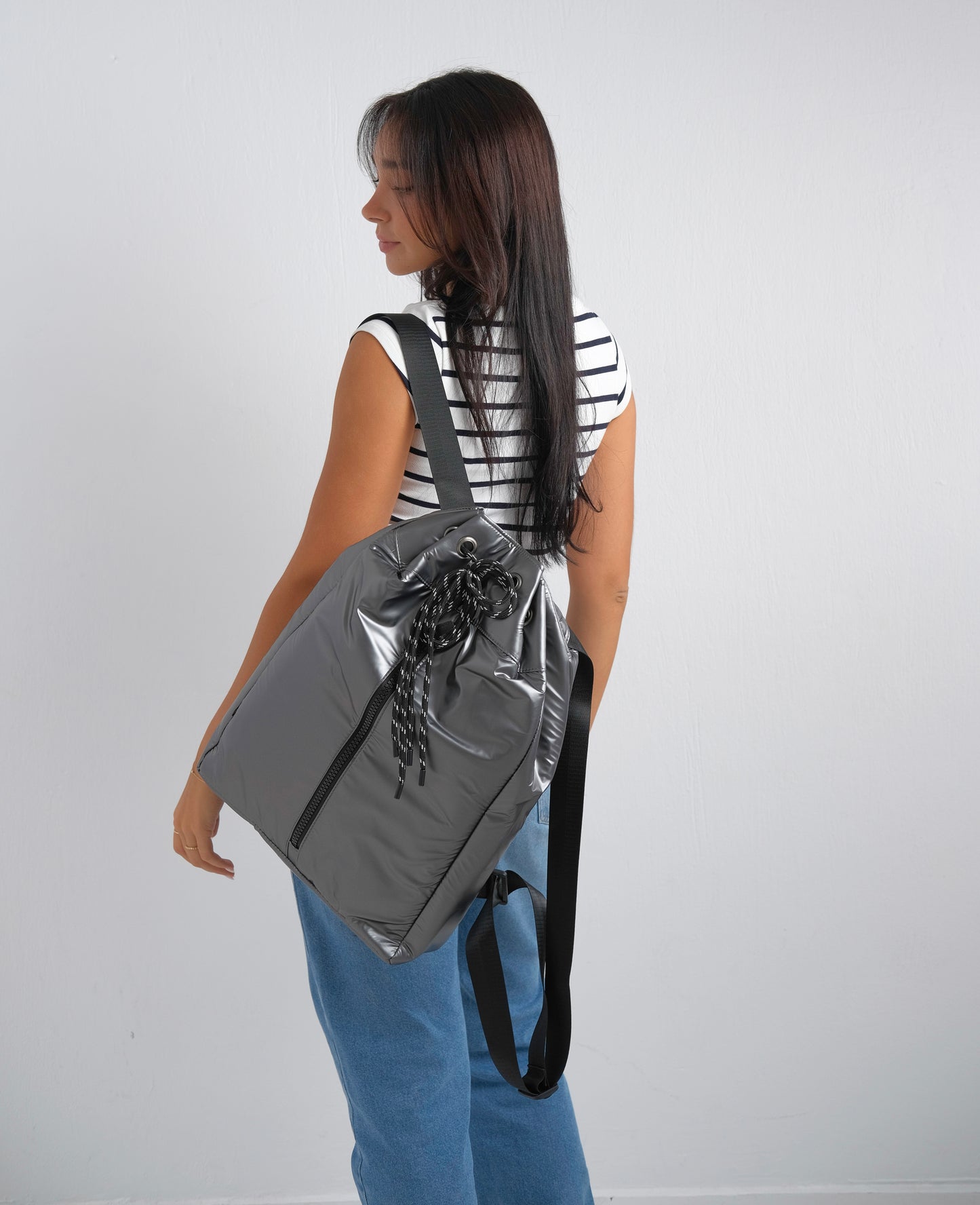 Ofla dark silver backpack
