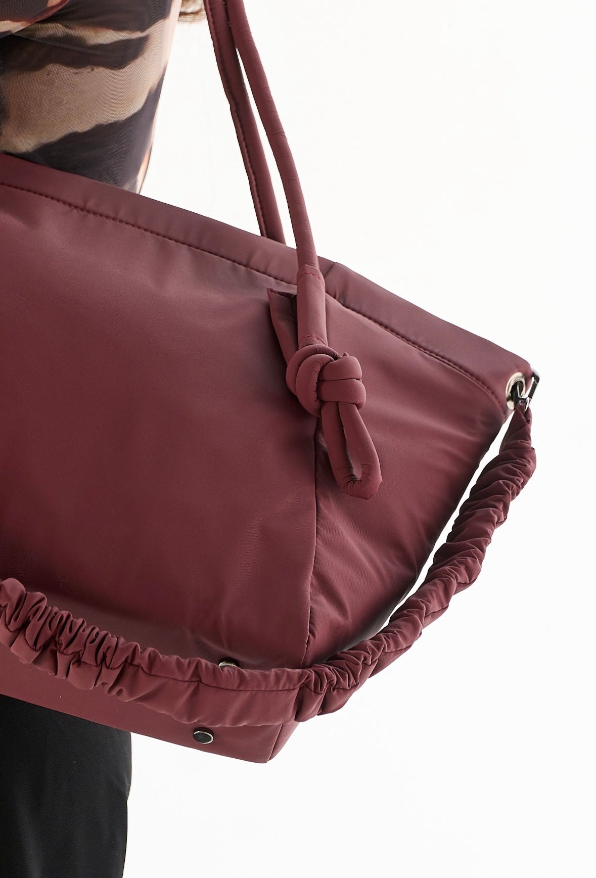 Via Tote - Burgundy