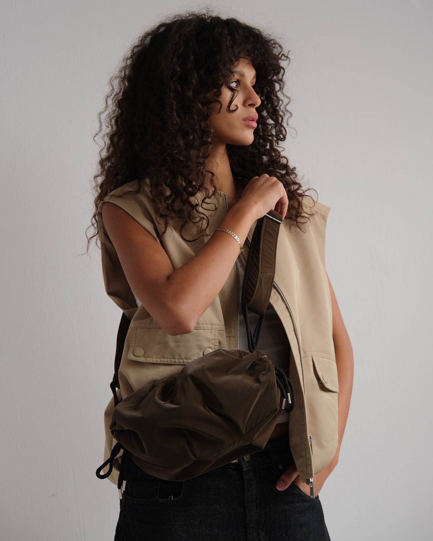 Small string Brown