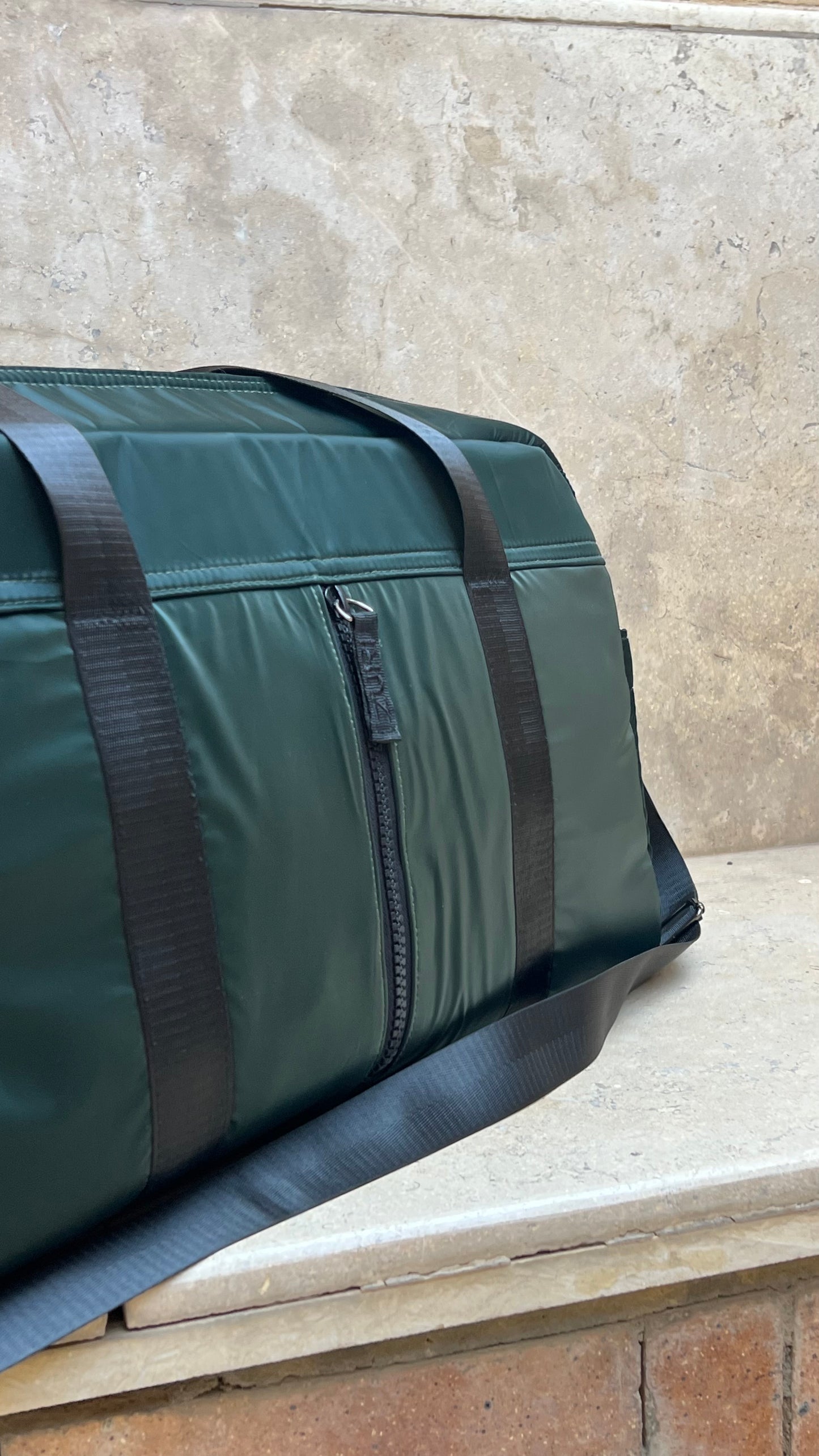 Luna Duffle- Dark olive