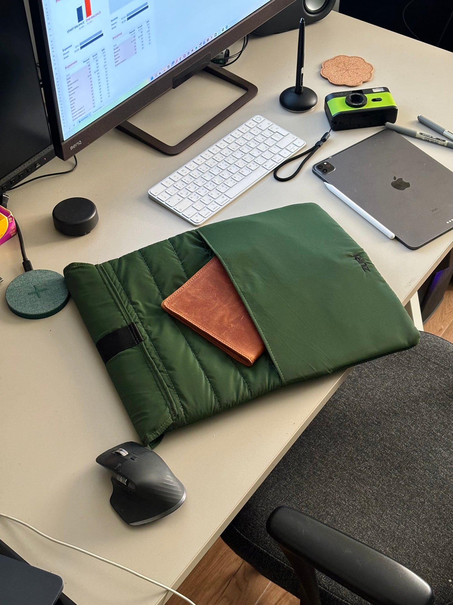 Laptop sleeve - Dark olive