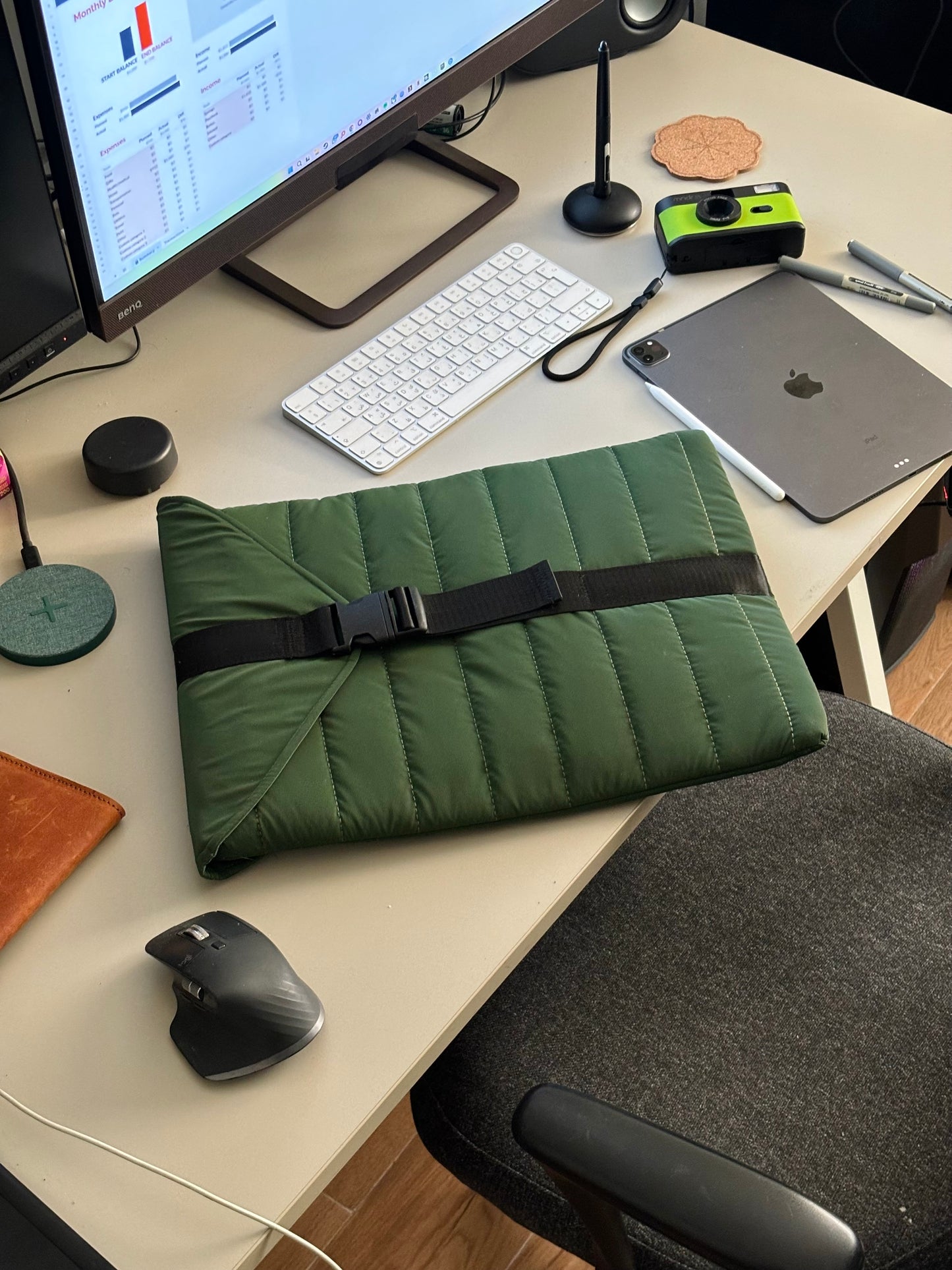 Laptop sleeve - Dark olive