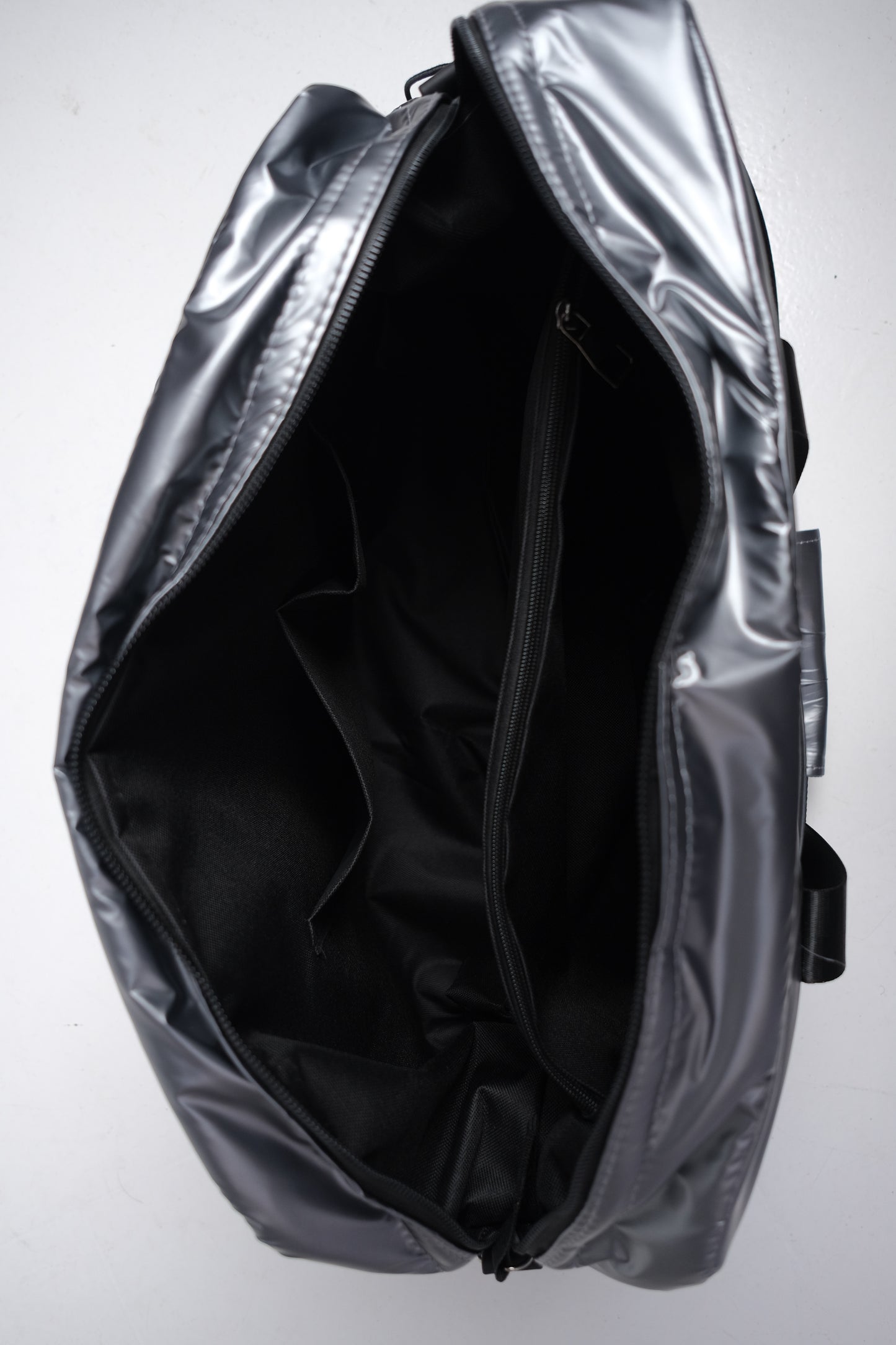 Luna Duffle- Light grey