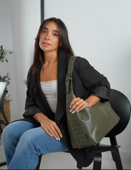 Kamara grande studs -Leather Olive