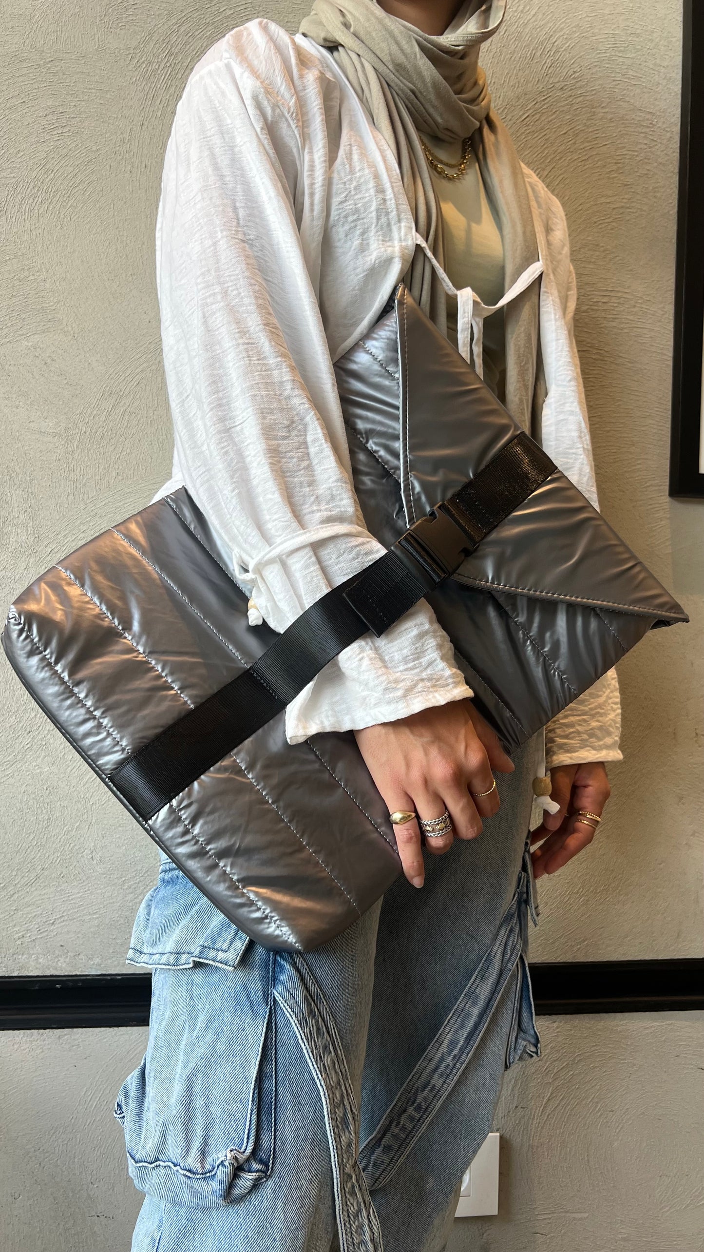 Laptop sleeve - dark silver