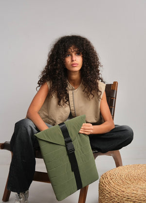 Laptop sleeve - olive