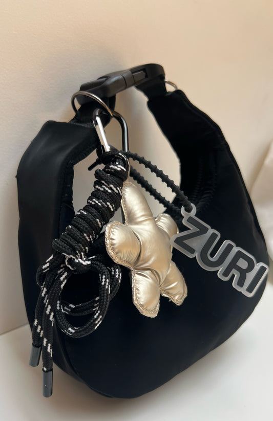 Flower charm - Gold