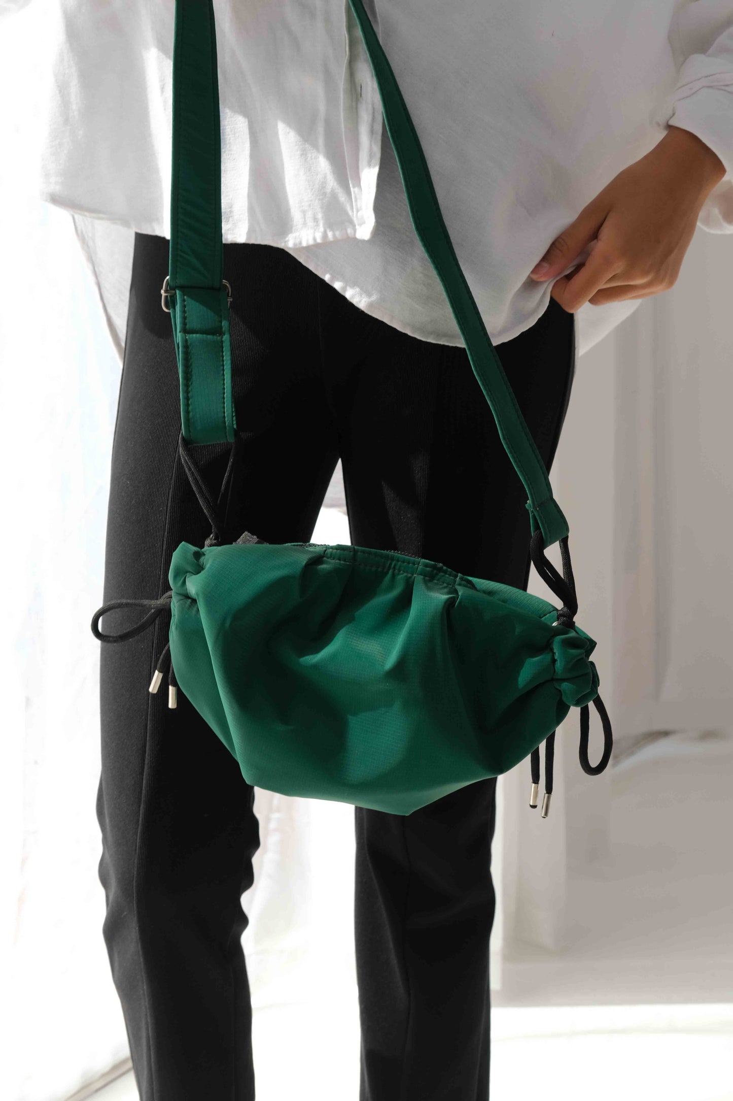 Small string Green