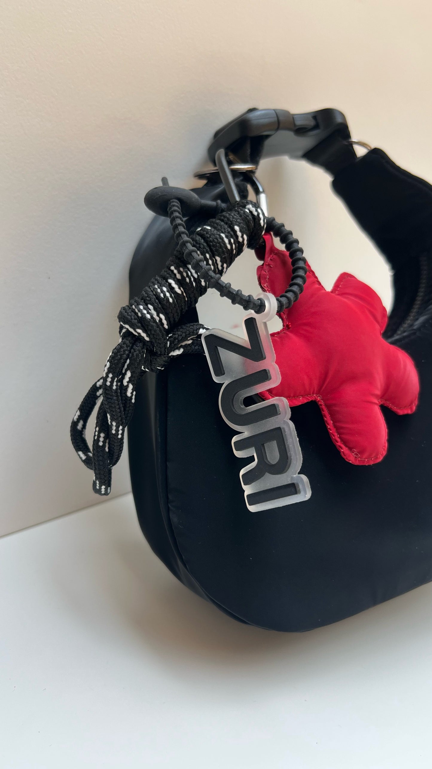 Flower charm - Red