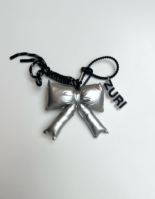 Ribbon charm - silver