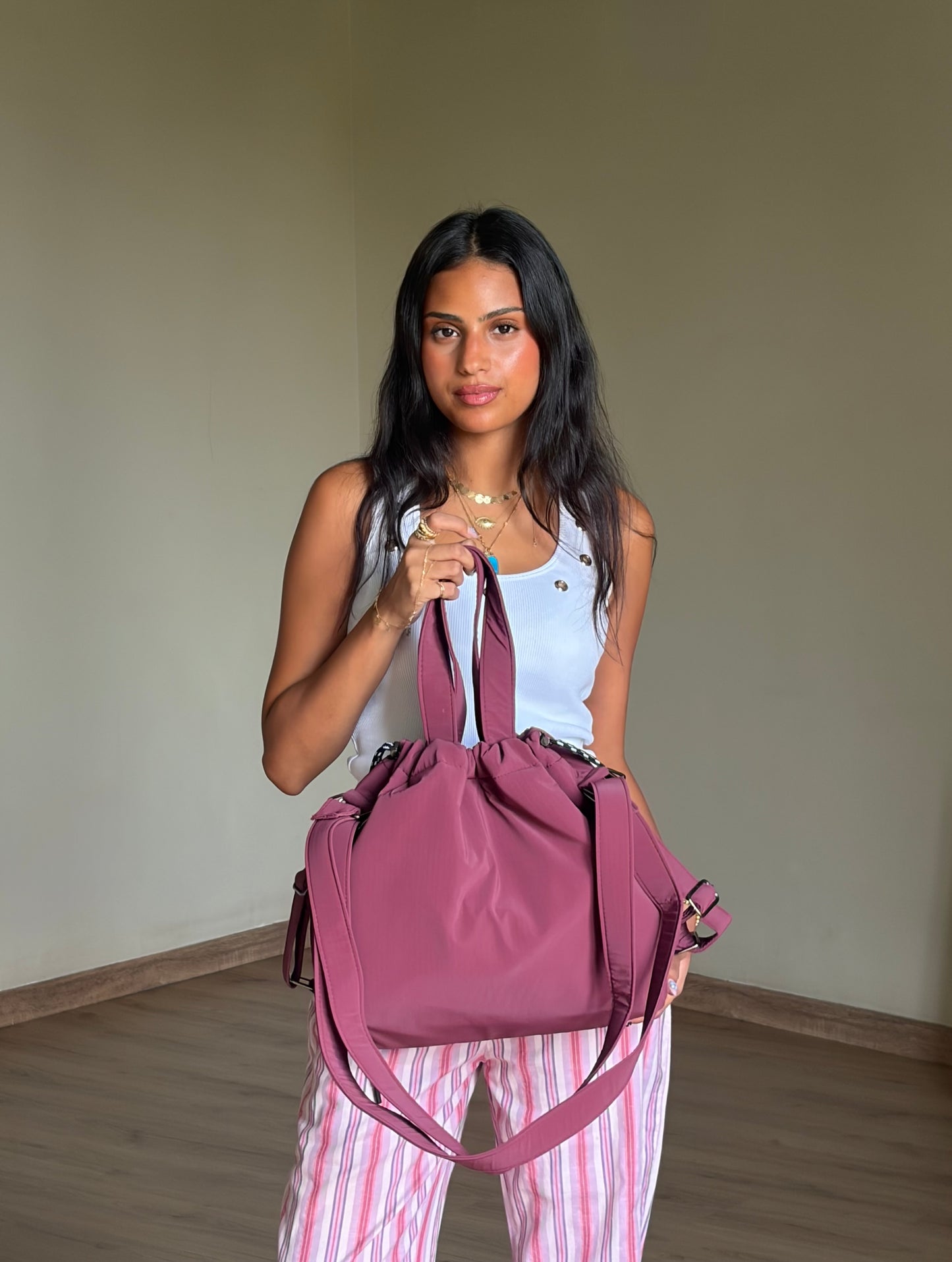 Crossover Medium - Burgundy