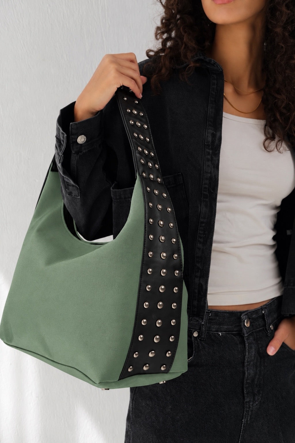 Kamara Grande studs - Green