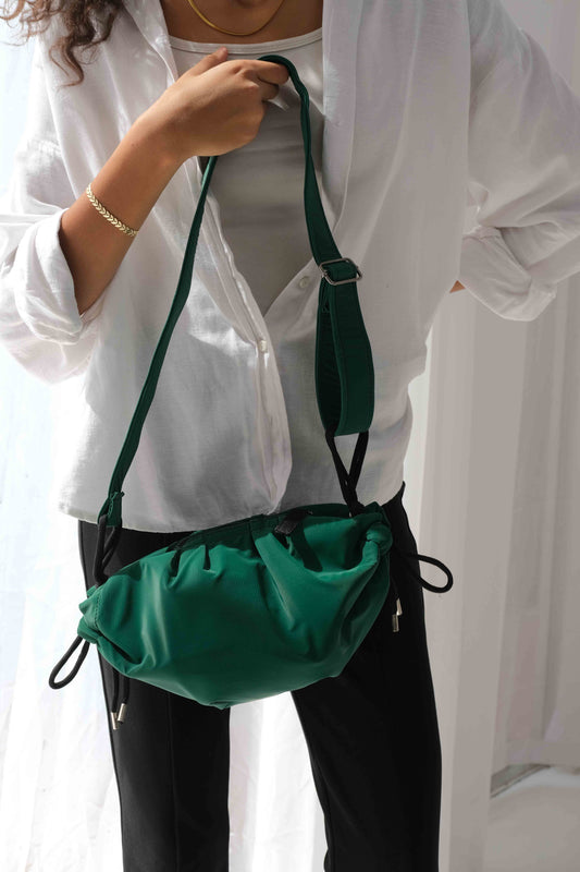 Small string Green