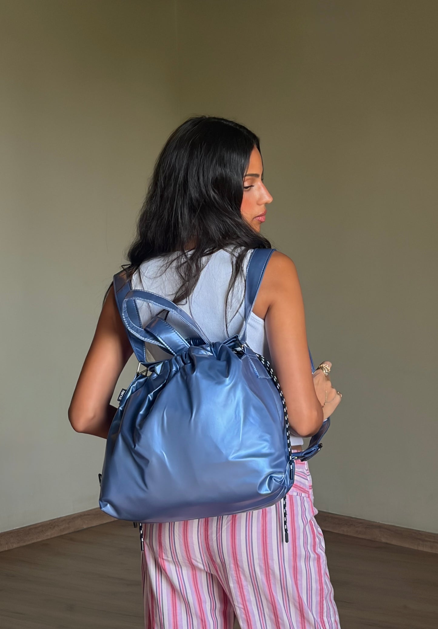 Crossover Medium - Metallic baby blue