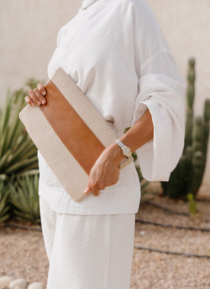Nia Clutch - Cream