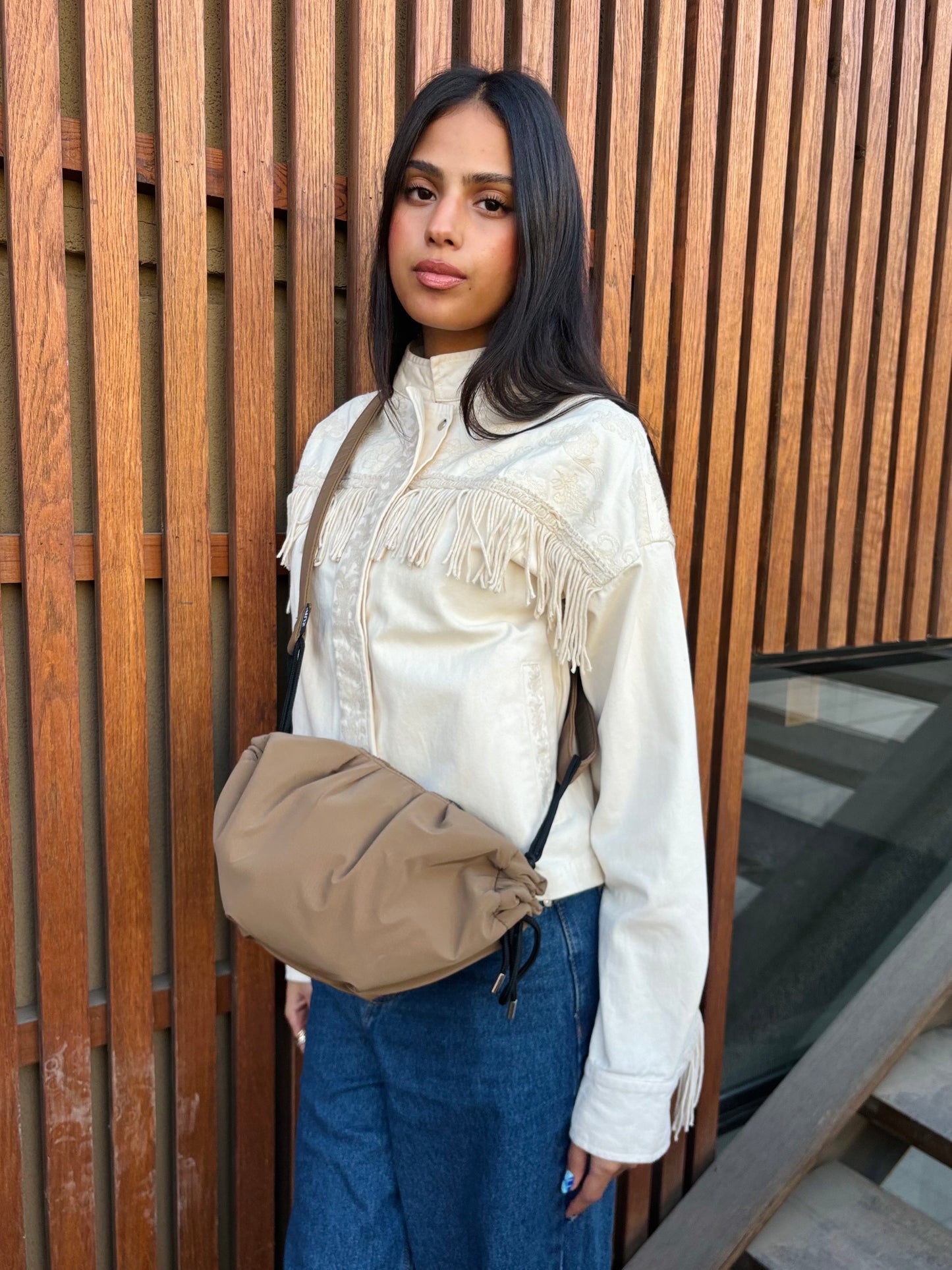 Small string - Mocha