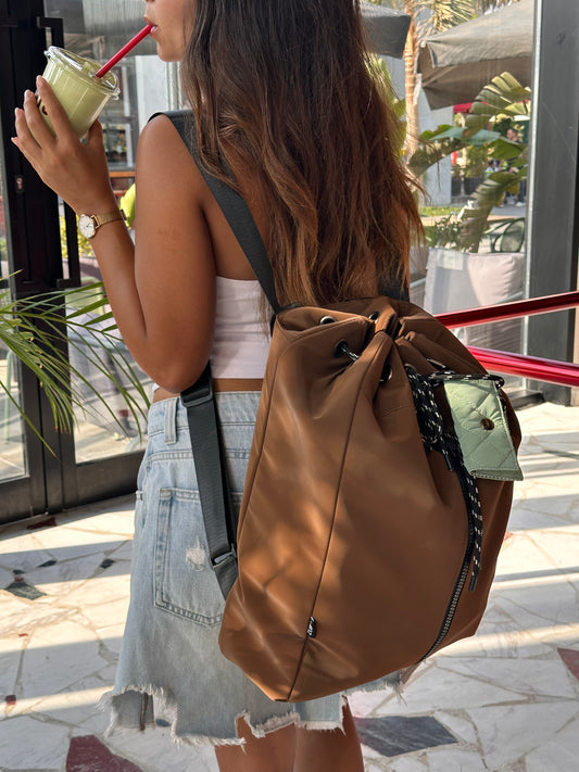 Ofla brown backpack