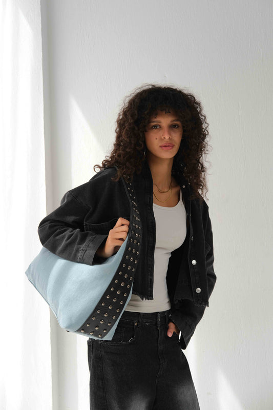 Kamara Grande studs- Light denim