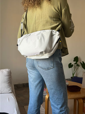 Medium String Bag - White
